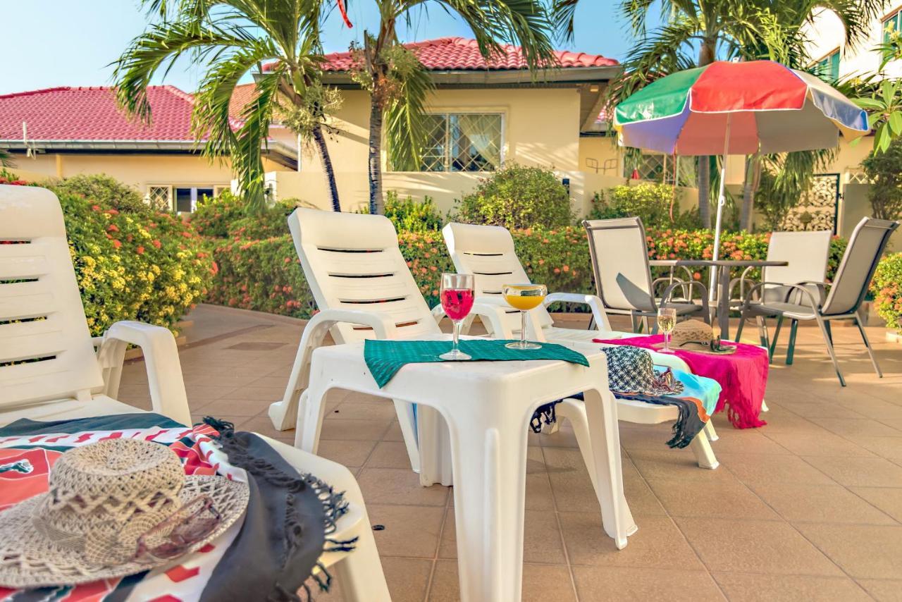 Butterfly Garden Boutique Residences By Frasier, A Lifestyle Destination Apt And Villas 1 To 3 Bedroom Units, 2 Full Bathrooms, Rain Shower, Spa Bath, Complete Kitchen, Staff 24-7,Fast Fiber Optic Wifi, 55" Smart Tv'S, Free Bbq, Pattaya Exteriör bild