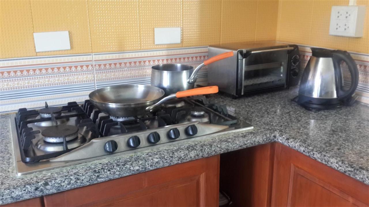 Butterfly Garden Boutique Residences By Frasier, A Lifestyle Destination Apt And Villas 1 To 3 Bedroom Units, 2 Full Bathrooms, Rain Shower, Spa Bath, Complete Kitchen, Staff 24-7,Fast Fiber Optic Wifi, 55" Smart Tv'S, Free Bbq, Pattaya Exteriör bild