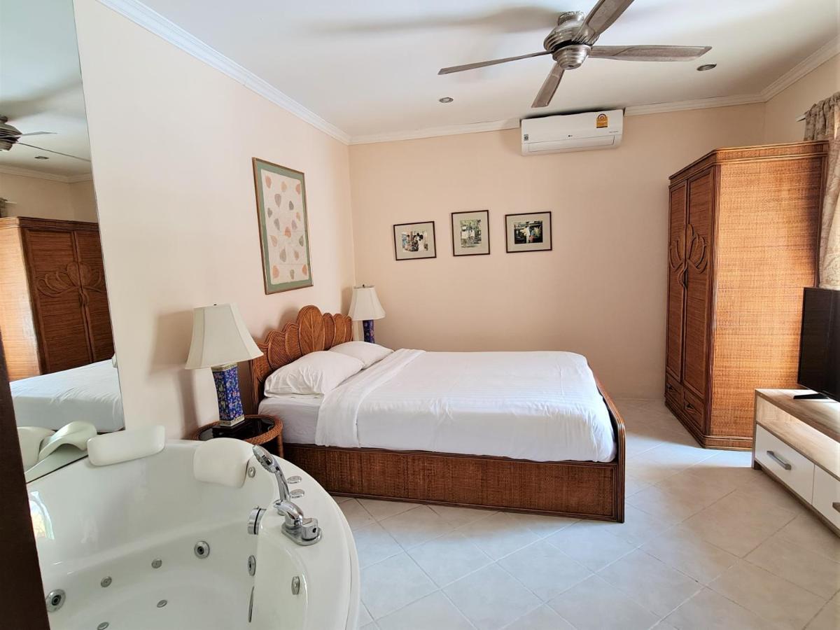 Butterfly Garden Boutique Residences By Frasier, A Lifestyle Destination Apt And Villas 1 To 3 Bedroom Units, 2 Full Bathrooms, Rain Shower, Spa Bath, Complete Kitchen, Staff 24-7,Fast Fiber Optic Wifi, 55" Smart Tv'S, Free Bbq, Pattaya Exteriör bild