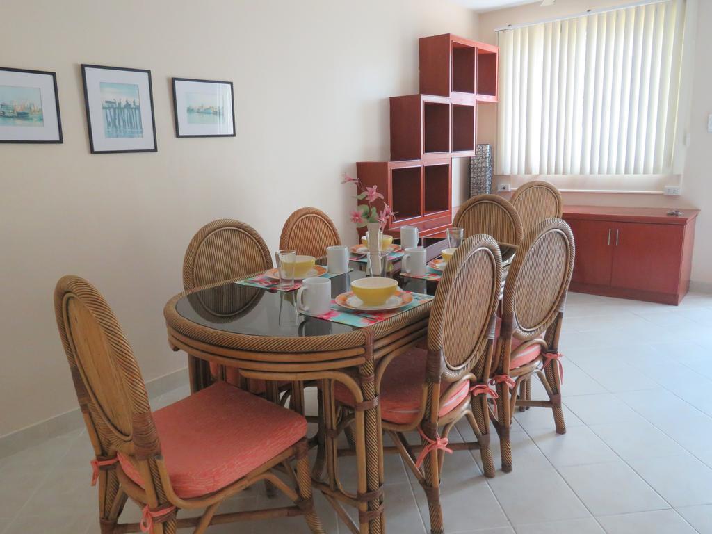 Butterfly Garden Boutique Residences By Frasier, A Lifestyle Destination Apt And Villas 1 To 3 Bedroom Units, 2 Full Bathrooms, Rain Shower, Spa Bath, Complete Kitchen, Staff 24-7,Fast Fiber Optic Wifi, 55" Smart Tv'S, Free Bbq, Pattaya Exteriör bild