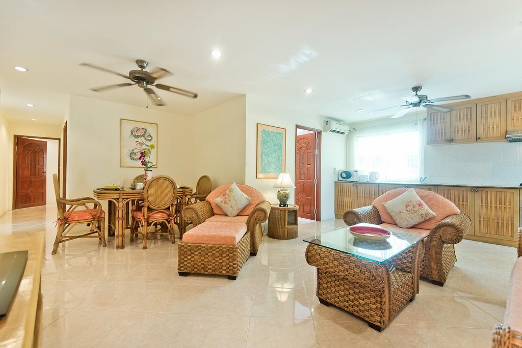 Butterfly Garden Boutique Residences By Frasier, A Lifestyle Destination Apt And Villas 1 To 3 Bedroom Units, 2 Full Bathrooms, Rain Shower, Spa Bath, Complete Kitchen, Staff 24-7,Fast Fiber Optic Wifi, 55" Smart Tv'S, Free Bbq, Pattaya Exteriör bild