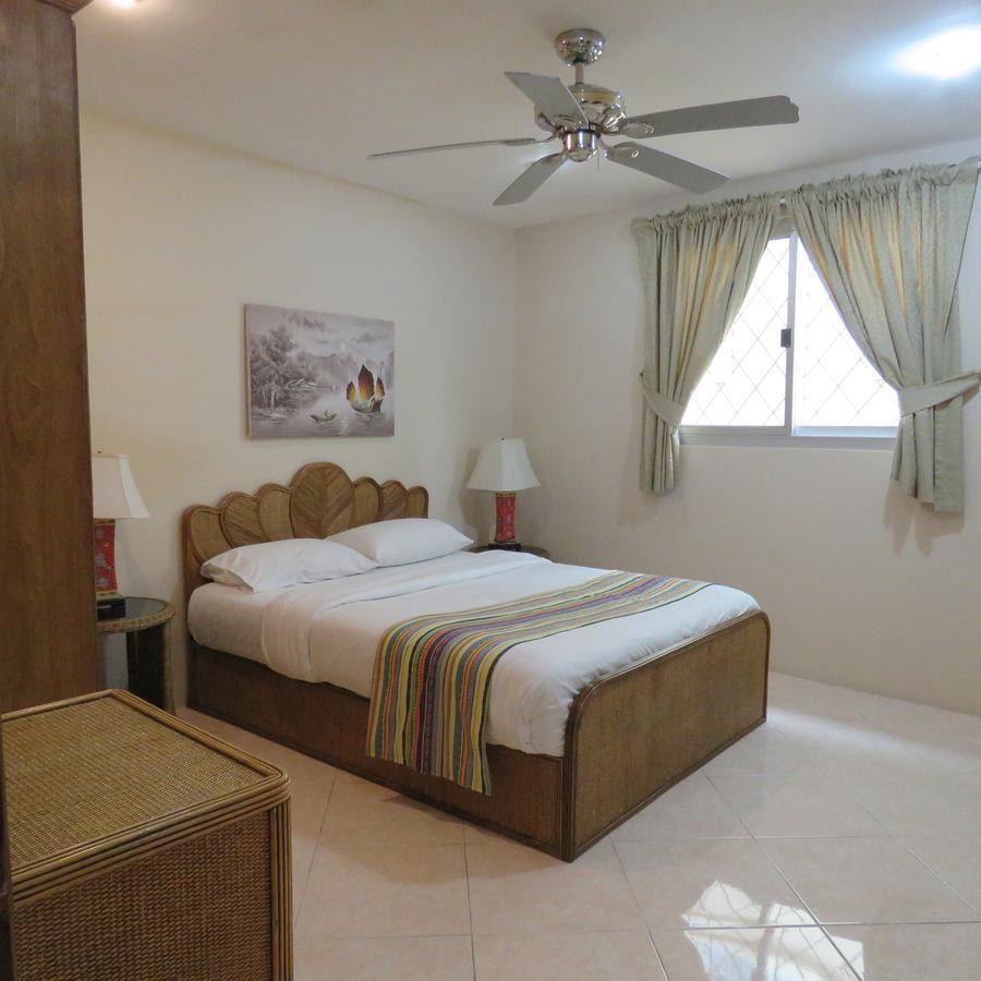 Butterfly Garden Boutique Residences By Frasier, A Lifestyle Destination Apt And Villas 1 To 3 Bedroom Units, 2 Full Bathrooms, Rain Shower, Spa Bath, Complete Kitchen, Staff 24-7,Fast Fiber Optic Wifi, 55" Smart Tv'S, Free Bbq, Pattaya Exteriör bild