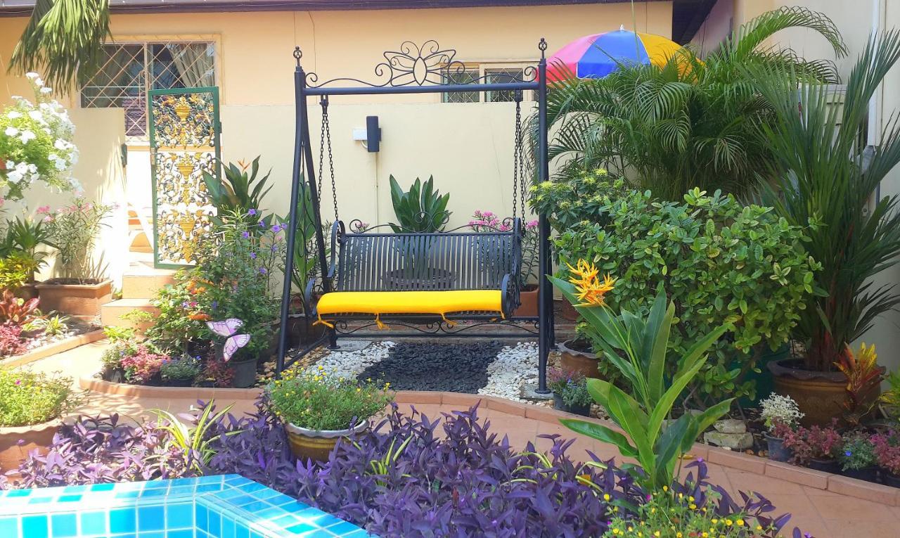 Butterfly Garden Boutique Residences By Frasier, A Lifestyle Destination Apt And Villas 1 To 3 Bedroom Units, 2 Full Bathrooms, Rain Shower, Spa Bath, Complete Kitchen, Staff 24-7,Fast Fiber Optic Wifi, 55" Smart Tv'S, Free Bbq, Pattaya Exteriör bild